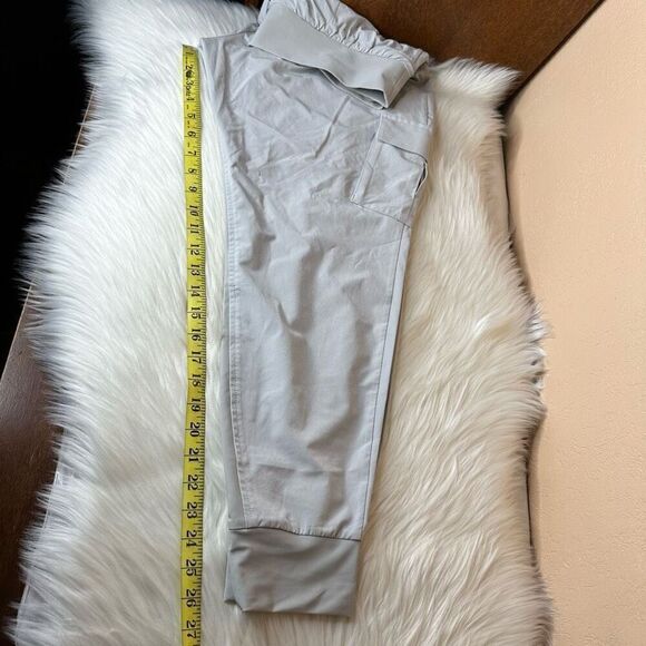 Athleta Sutton Joggers in Light Grey Size 10 - Picture 8 of 13